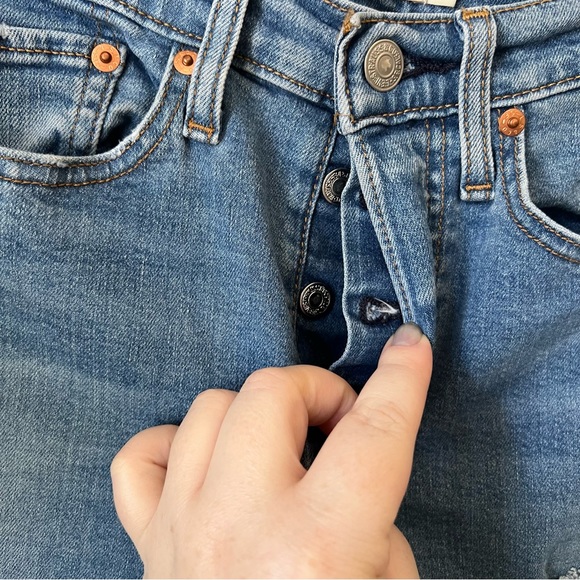 Levi’s | Button Fly Distressed Wedgie Skinny Jeans - Picture 3 of 8